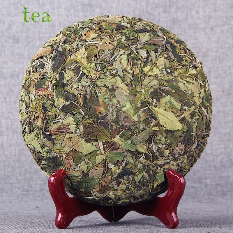 Yunnan ancient tree golden white tea cloud white beauty tea white tea 357g, pressed tea softer than raw tea