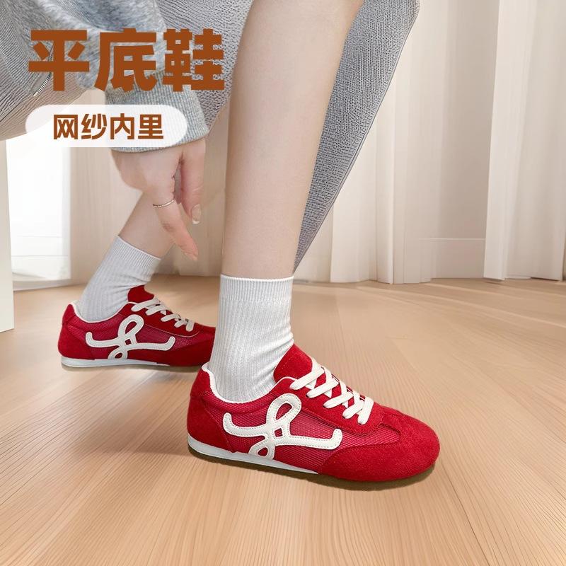 Summer Crooked Head Cute Retro Lace-up Single Shoes 2025 New Lightweight Simple Casual Versatile Trend Forrest Gump Women's Shoes
