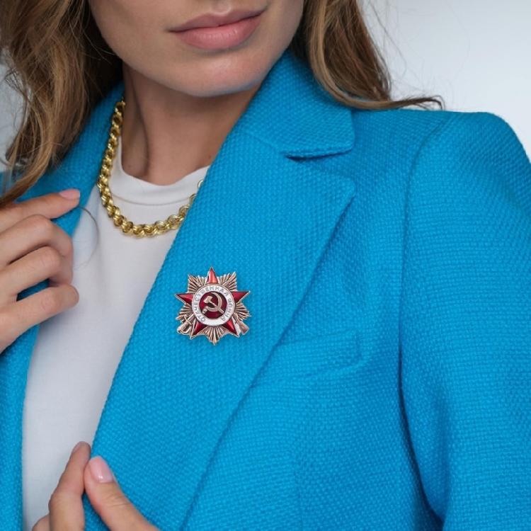 Eleganti e Autentici Design di Spille con Medaglie Sovietiche dell'Ordine della Guerra Patriottica per Feste a Tema e Regali Unici