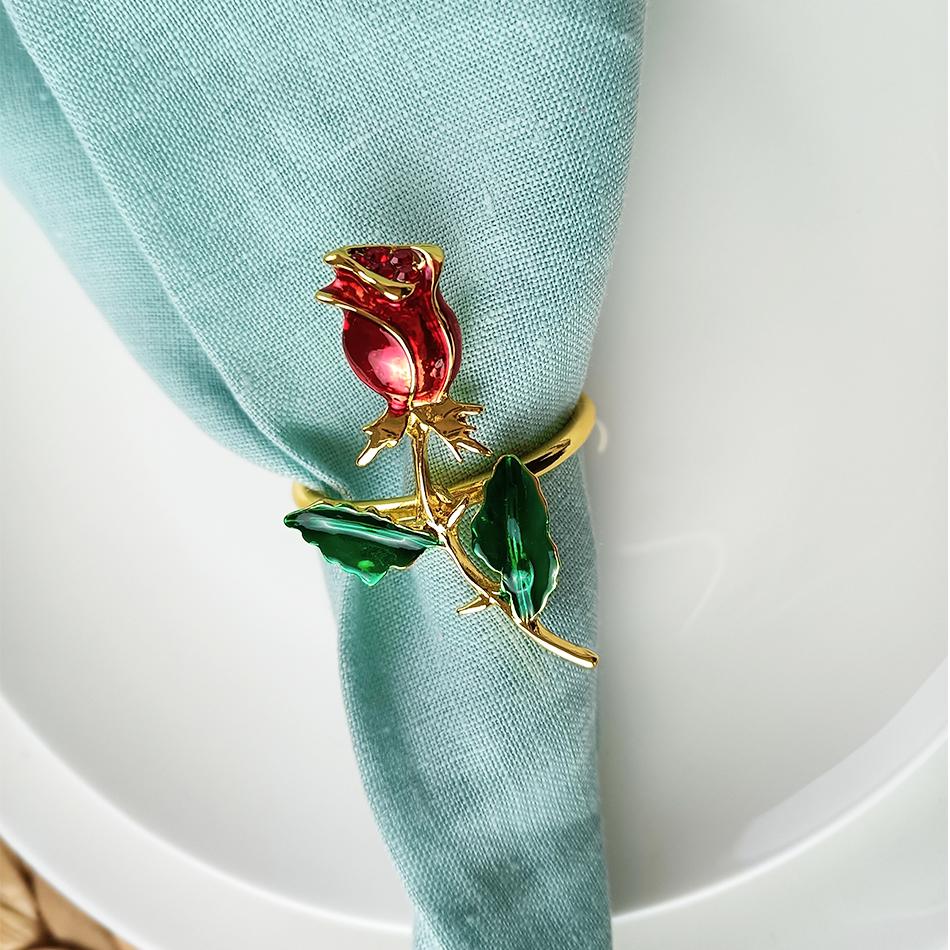4PCS Simulation Eucalyptus Flowers Napkin Buckle, Pink Rose Napkin Rings, Festival Wedding Party Holiday Table Decoration