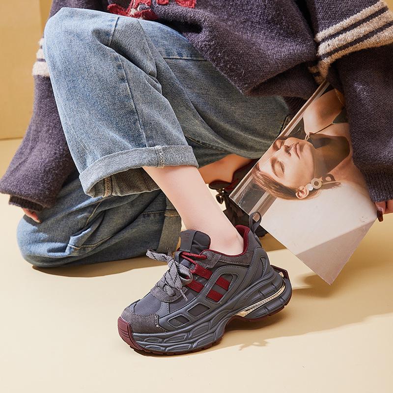 Nauji moteriški sportiniai batai, madingi sportiniai batai su storu padu