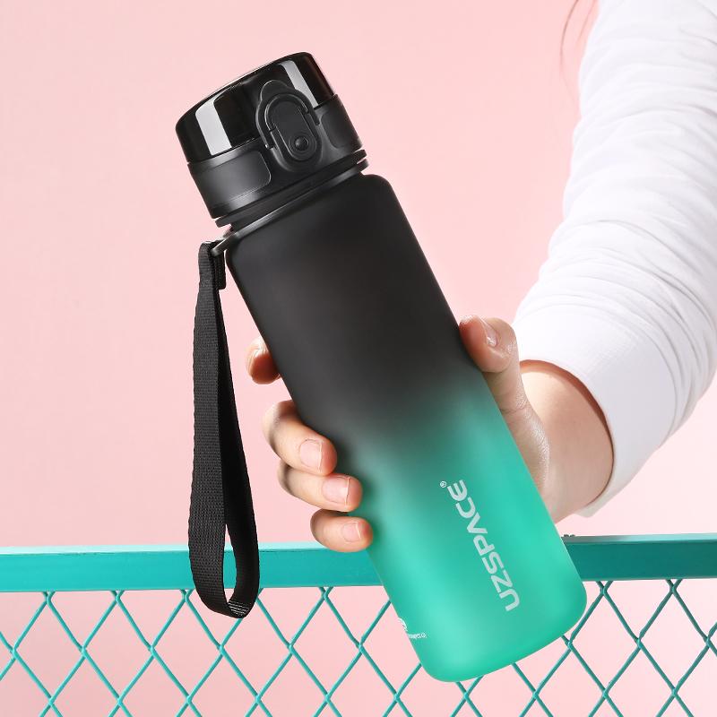 UZSPACE 500ml Sports Water Bottle Bounce Lid Timeline Reminder Leakproof Frosted Tritan Cup For Outdoor Sports Fitness BPA
