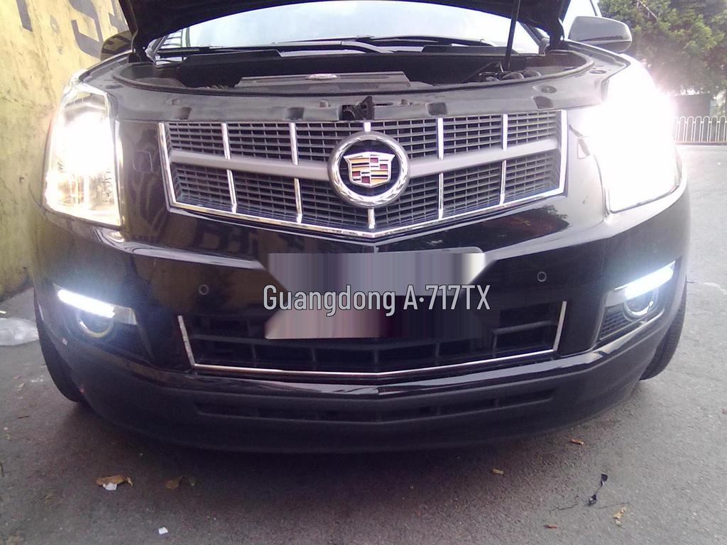 Cadillac SRX Daytime Running Lights (2010-2015)