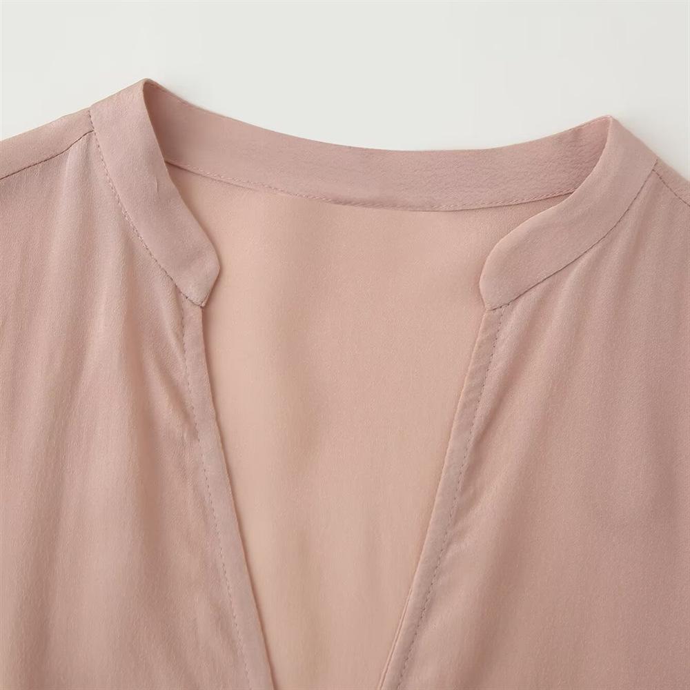 Spring/Summer 2025 Women's Simple Loose Shirt with Gold Buckle Belt