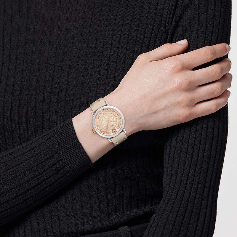 Versace Quartz Watch 35mm Beige Dial Leather Strap Gift Set With Perfume And Red Envelope Women Watches Pink VE0A00125