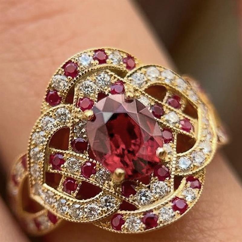 Huitan Delicate Gold Color Women Ring Inlaid Oval Red Shiny CZ Fashion Accessories for Wedding Party Noble Engagement Jewelry