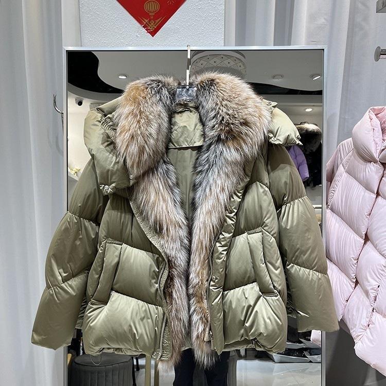 Europe Station winter new high-end fur silk fox fur collar down jacket women's short loose thickened coat