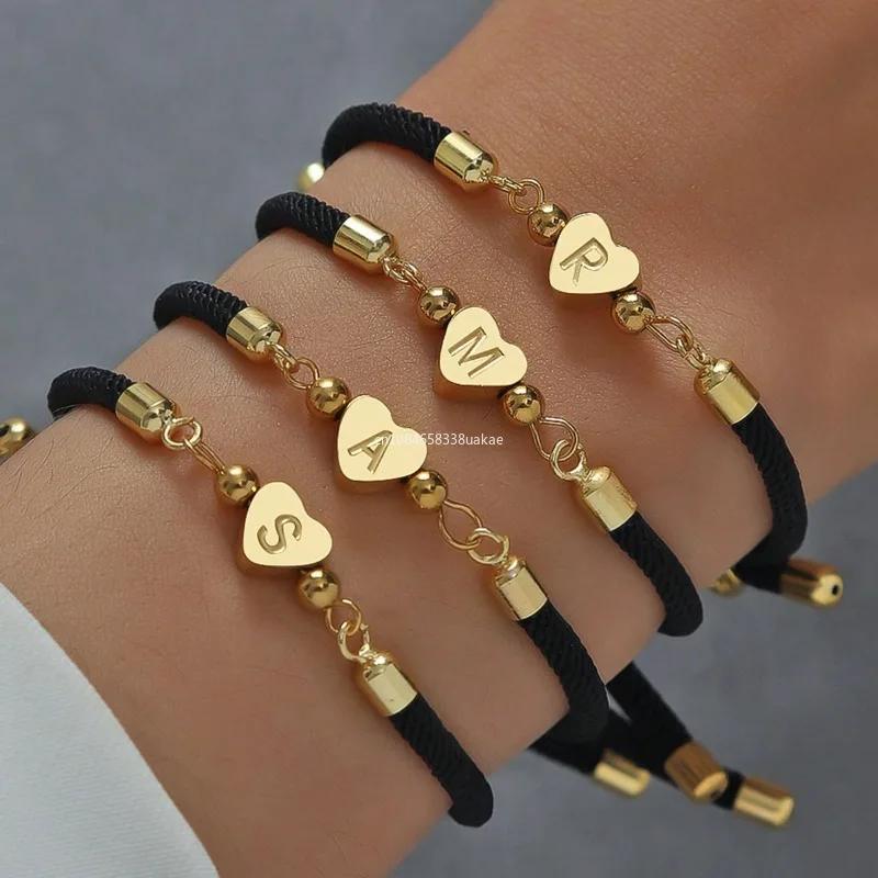 Bracciale Classico con Iniziale a Cuore A-Z, Semplice Braccialetto Regolabile con Corda Colorata per Regali di Gioielli da Donna