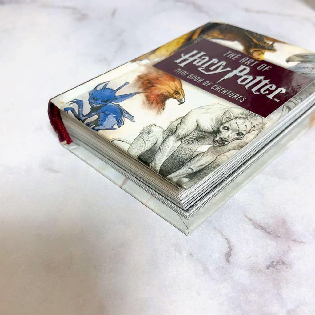 [USED] Harry Potter Miniature Book The Art of Harry Potter Mini Book