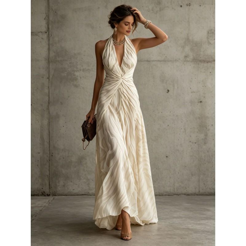 2026 French Vacation Style Halter Neck Pleated Long Dress Elegant Slim Fit Party Women