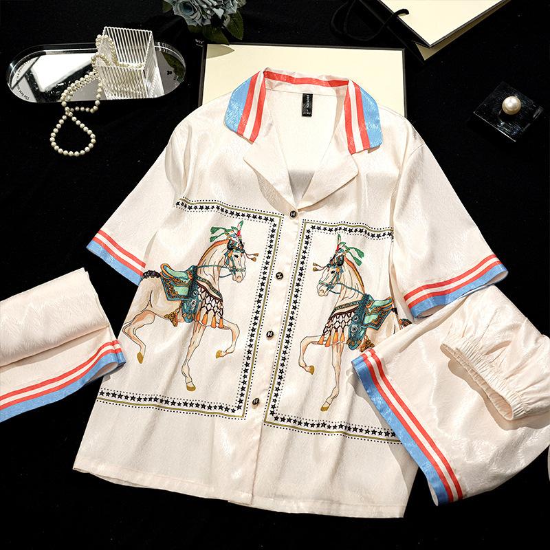 

Летняя и осенняя женская пижама из трех частей Ice Silk с короткими рукавами и удобный комплект с принтом в елочку XL слоновая кость