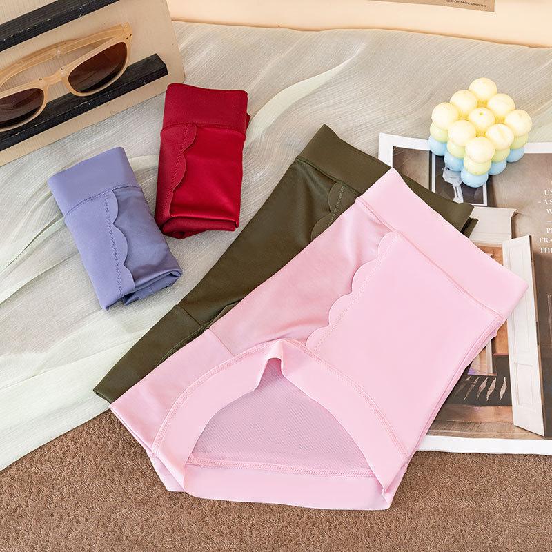 Plussize Ladies Summer Light Ice Silk No Trace Breathable Soft Comfortable High Waist Briefs