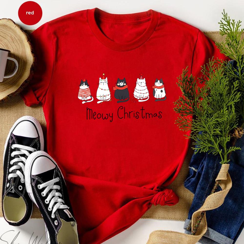 Meowy Christmas Shirt Christmas Cat TShirt Merry Christmas Cat Lover Tees Cute Cat Graphic Tee Christmas Gift for Cat Mom Tops