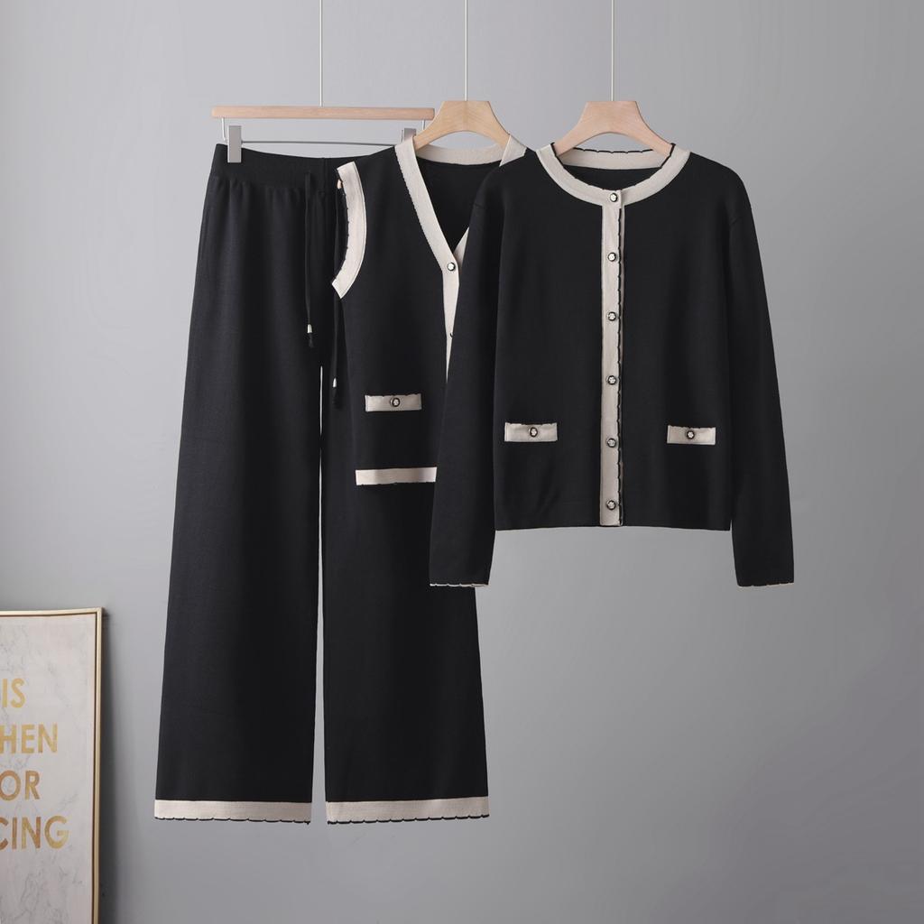 Real shot Xiaoxiangfeng long-sleeved slim-fit knitted cardigan top women's autumn and winter new coat + vest + pants three-piece set