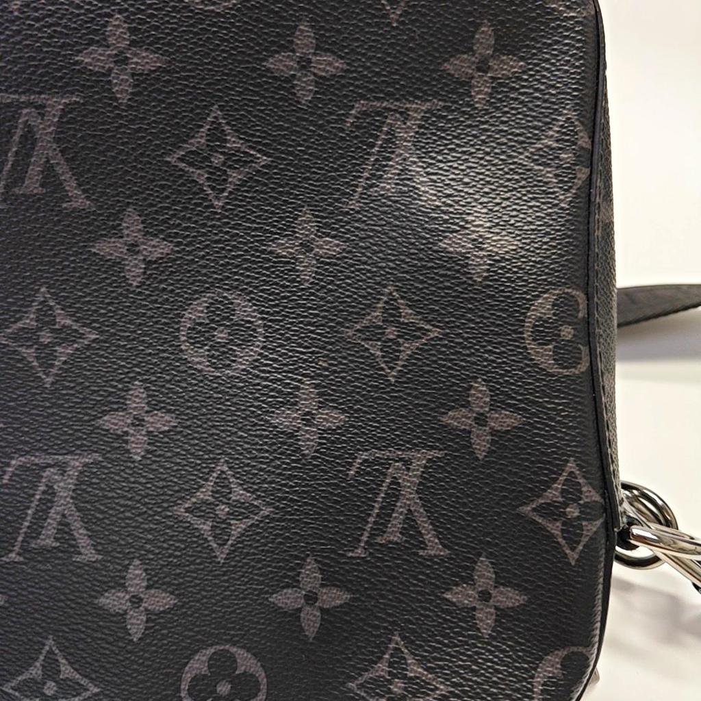 [Pre-Owned] Louis Vuitton Trio Messenger 'Monogram Eclipse Reverse Canvas' - Good #1JZ8U1S