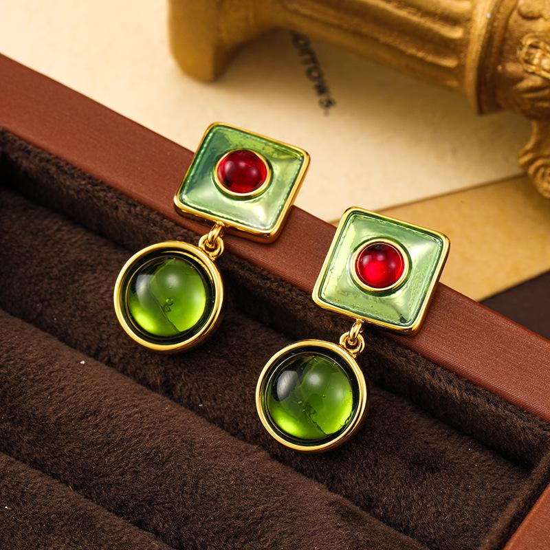 

Original High-End Geometric Drip Oil Enamel Vintage Earrings in Hong Kong Style