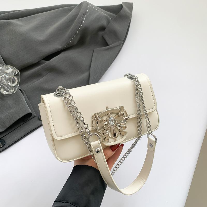 Niche Design Bag Women's 2025 New Fashion Shoulder Messenger Bag High-end Casual Simple Portable Small Square Bag