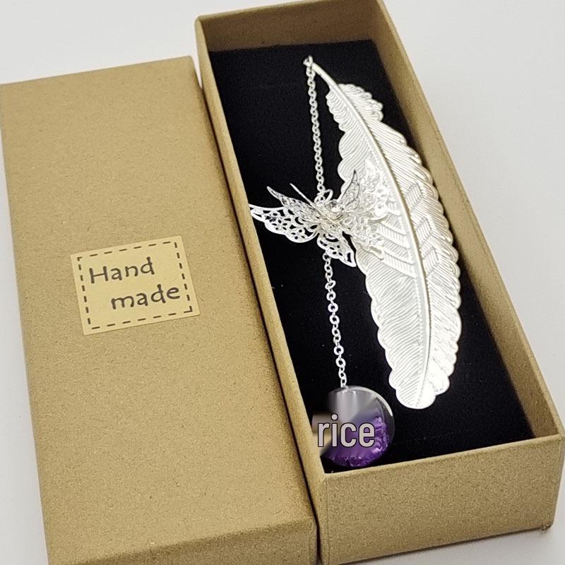Popular Chinese Metal Feather Bookmark with Dried Flower and Butterfly Design - Perfect Teacher's Day Gift