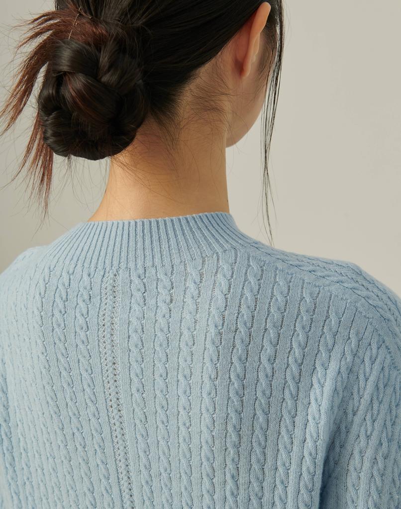 Beiseuseuledeu Dense Cable Knit Mid Sleeve Pullover_Skyblue