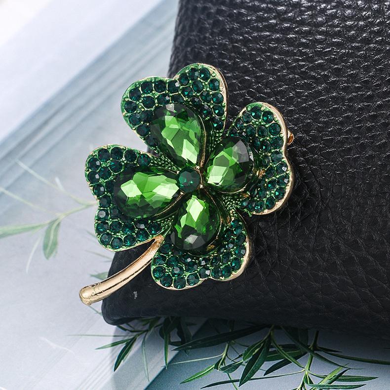 1PC módne brošne so zirkónom ďatelina pre ženy Zelená farba brošňa Pin Lady Jewelry Gift