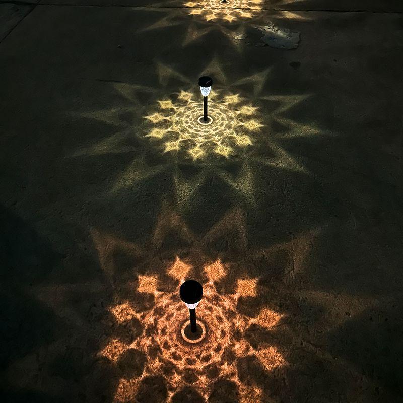 

Водонепроницаемые солнечные садовые фонари: Наружные декоративные ландшафтные светильники для газона, двора и виллы. Single Pack (Dual Mode)