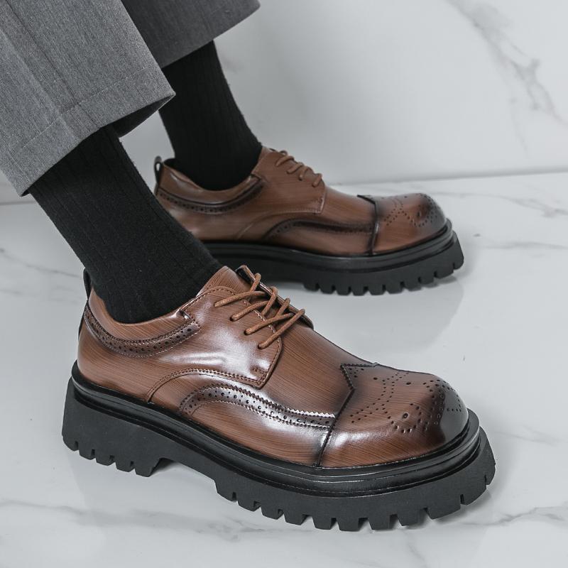 Fashion Retro Men Classic Brogue Leather Shoes Dark Brown Thick-soled Durable Lace-up Busines Office Shoes Social Shoes Men Sizes 38-46