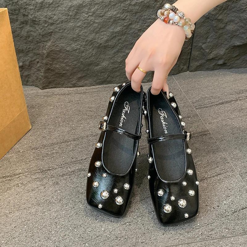 Módní dámské podzimní nové mělké slip-on baleríny s hranatou špičkou a cvočky, měkkou podrážkou, protiskluzové, nízké, jednodílné boty