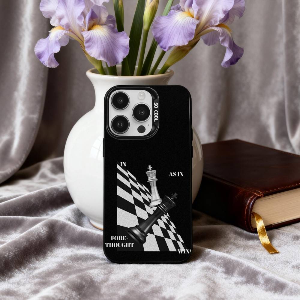Cool C-Chess A-Art Phone Case For iPhone17,16,15,14,13,12,11 Plus,Pro Max Black Candy silver phone case