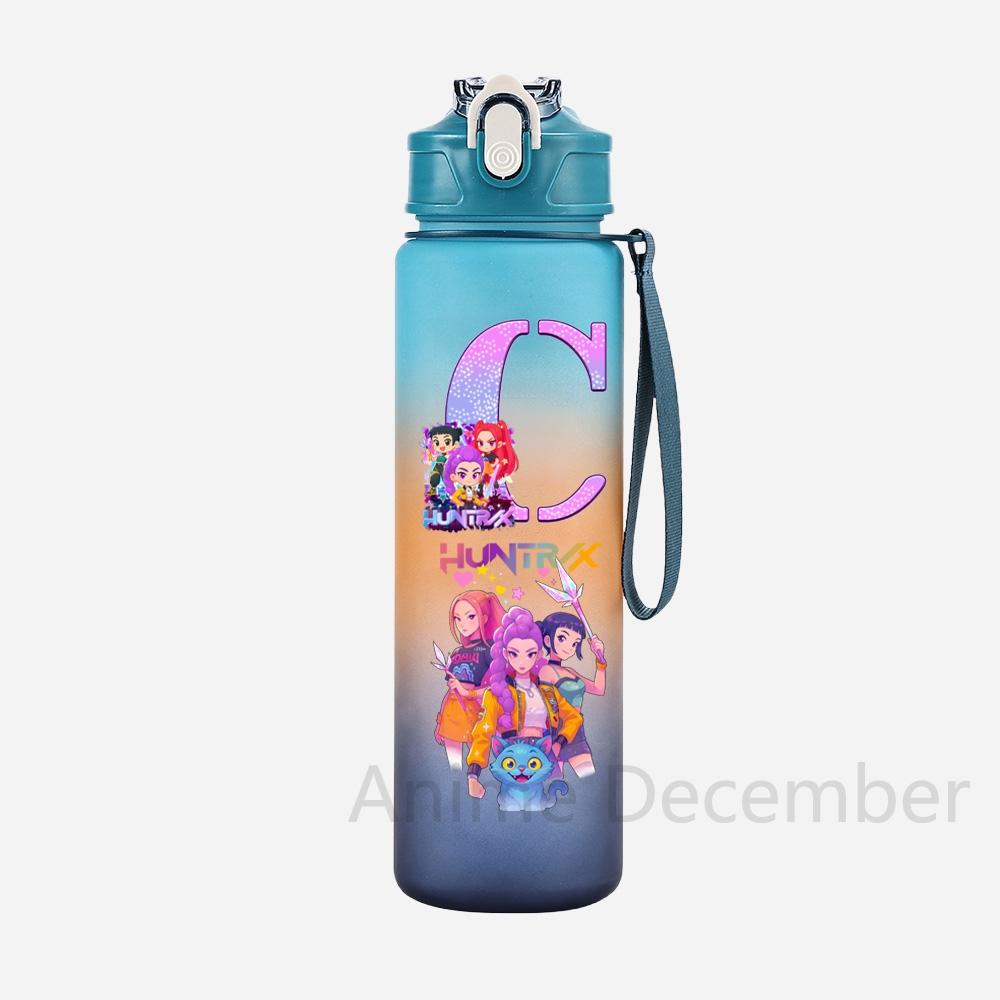 Anime K-Pop Lovci démonů A-Z Anglické písmeno Potisk Modrý hrnek na vodu Lovci démonů Velkoobjemová Venkovní Přenosná Láhev na pití pro Chlapce Dívku Dárek