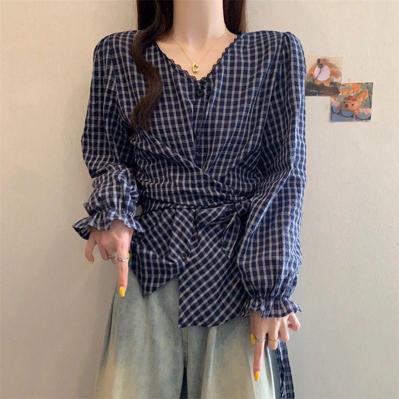 

Plus Size Women s Plaid Lace-Trim Shirt with Waist Cinch & Irregular Long Sleeves M (80-100 jin) темно-синий