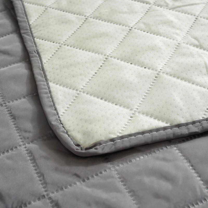 Super Waterproof Antifouling Sofa Cover Dogs Pets Sofa Cushion Protective Cover Four Season Universal Couch Covers