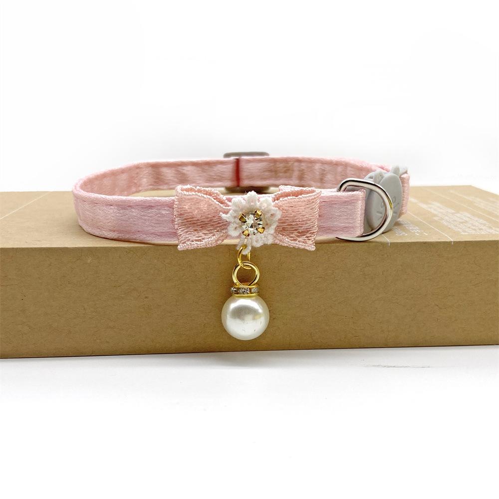 

Colorful Lace Flower Pet Necklace Cat Collar with Bell Puppy Jewelry Pet Collar
