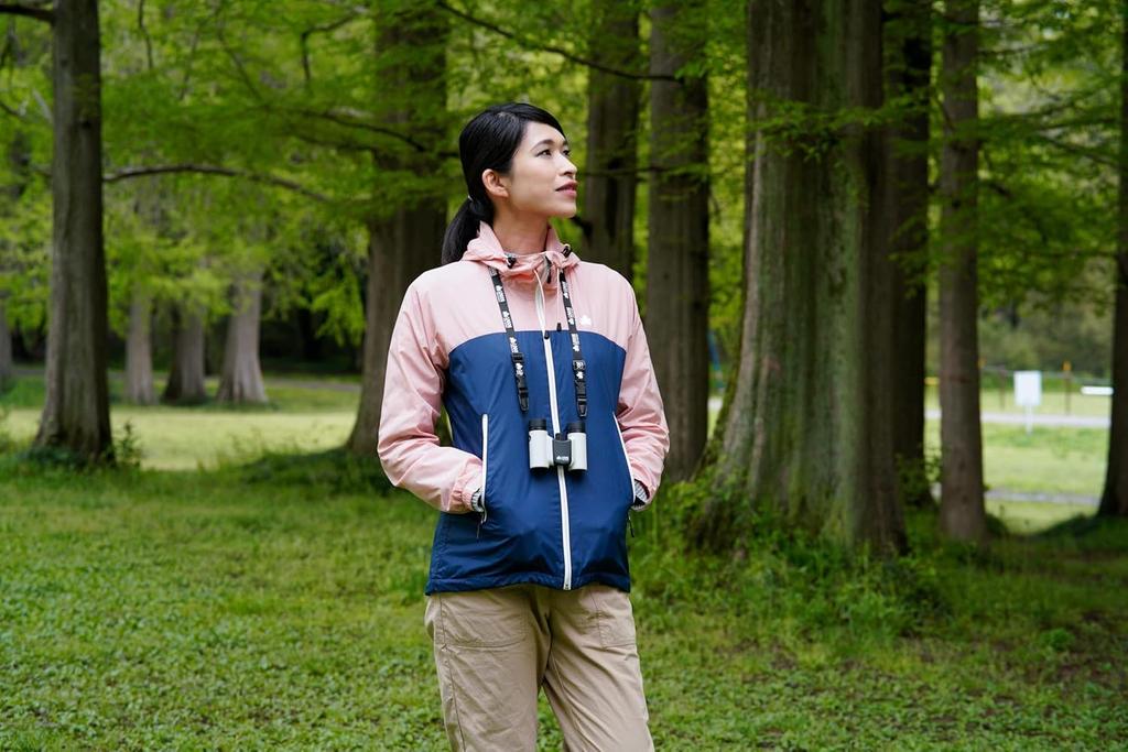 Kenko Binoculars LOGOS Magnification 8x Objective Lens Diameter 21mm Foldable Life Waterproof 170g Lightweight Design Gray GY 8×21DH 2-Axis LK-CL0821