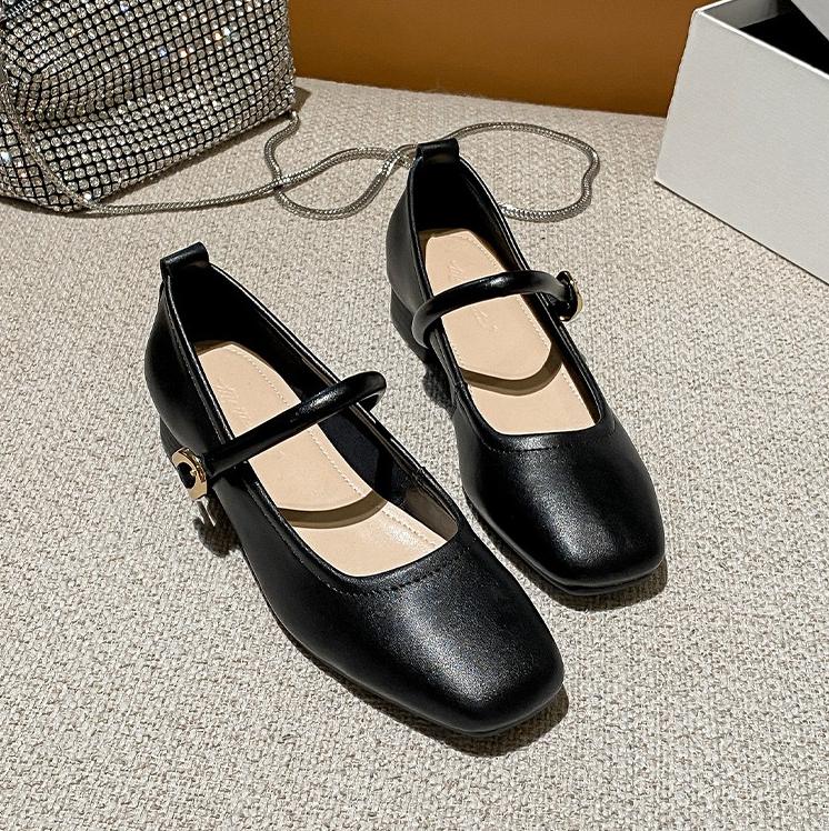 Fashion French Pumps Women's 2025 Spring Shallow Mouth Square Toe Thick Heel Single Button Mary Jane Shoes Square Toe Grandmother Shoes