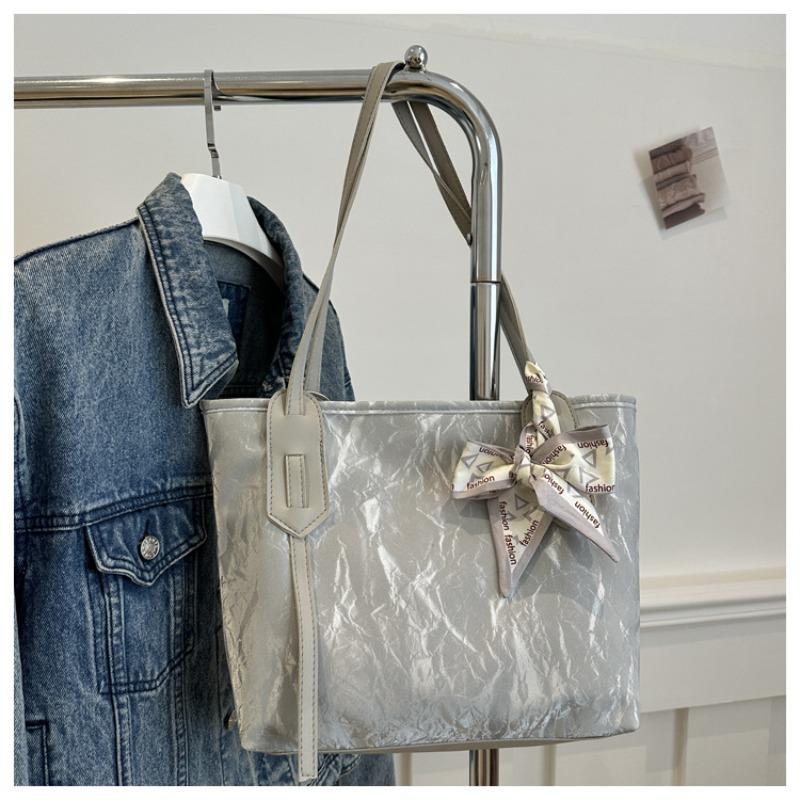 Versatile Handbag Women's New Small Fresh and Fashionable Shoulder Bag Large-capacity Commuter Tote Bag