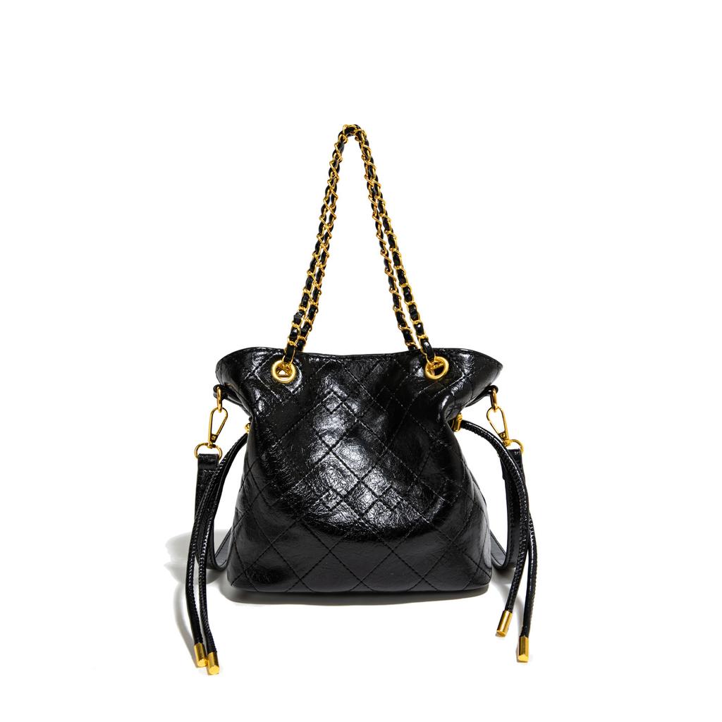 Fashion commuter chain tote bucket bag women's 2026 spring new fashionable exquisite shoulder messenger bag