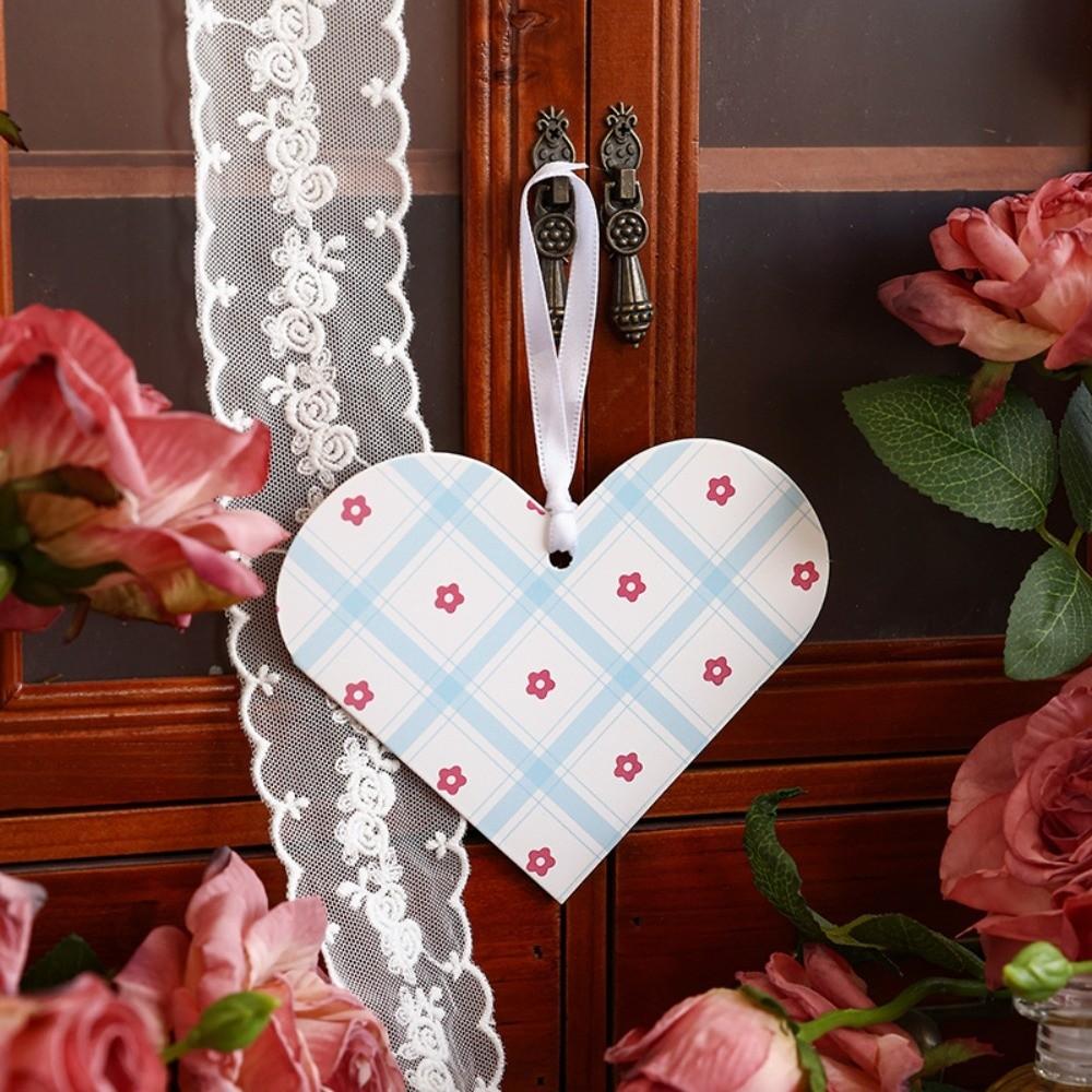 20Pcs Heart-shaped Greeting Cards Handwritten Blank Alien Love Card Can hang rope with holes Gift Card Valentine s Day