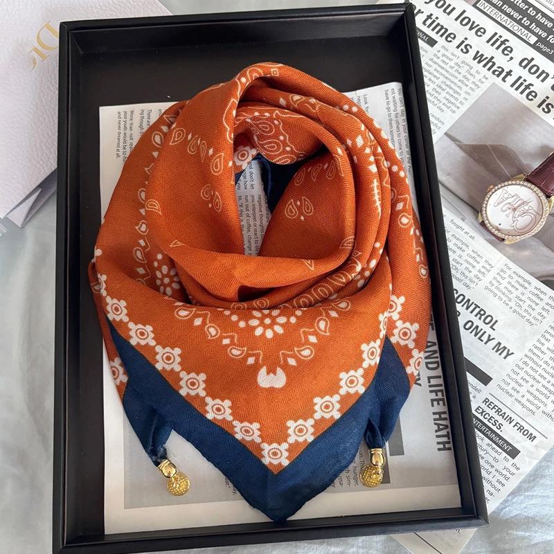 1Pc Magnetic Closure Versatile Neck Scarf Elegant Painted Pattern Luxury Silk Scarf Gift Necklace Cloth Accessories