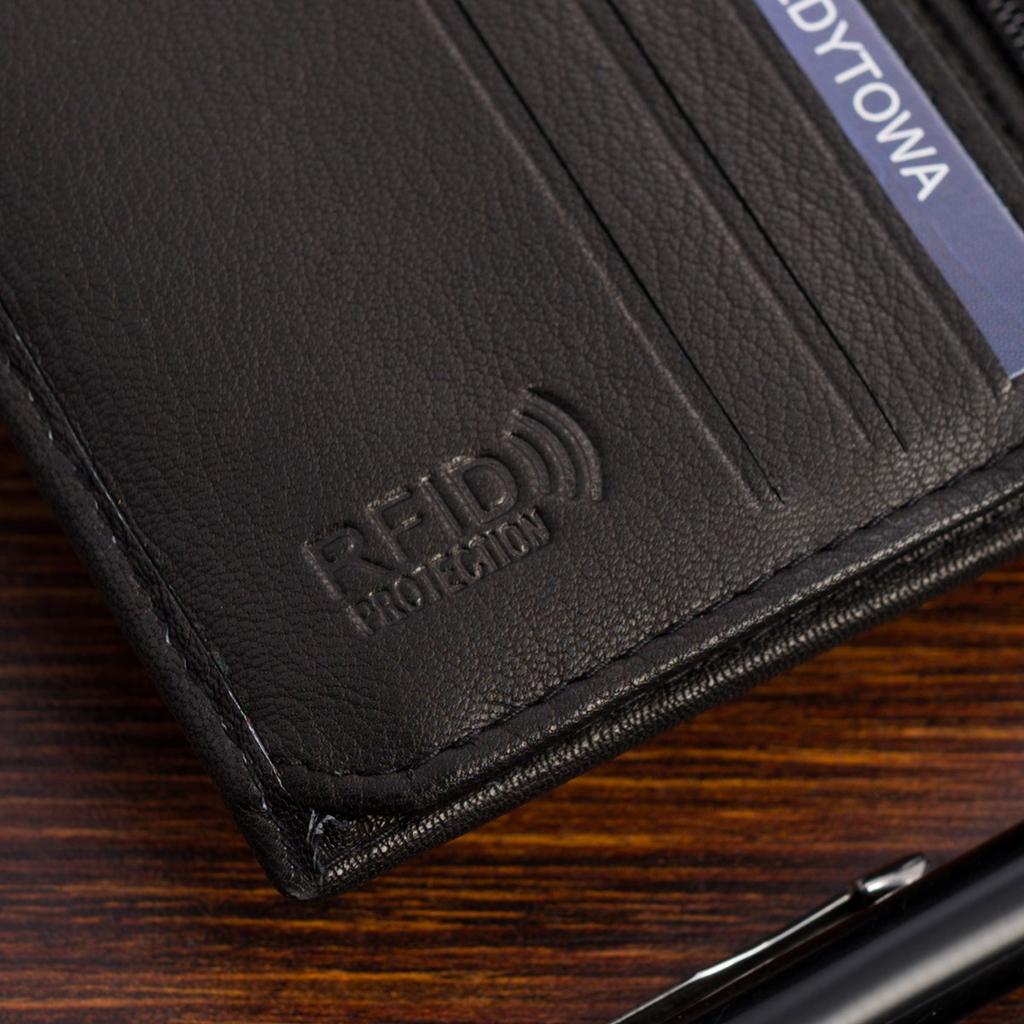 Silbernes Ledergürtel für Damen Cowgirl-Gürtel BELTIMORE D53 : Farben - schwarz, Gürtellänge - Gr. 90-105 cm