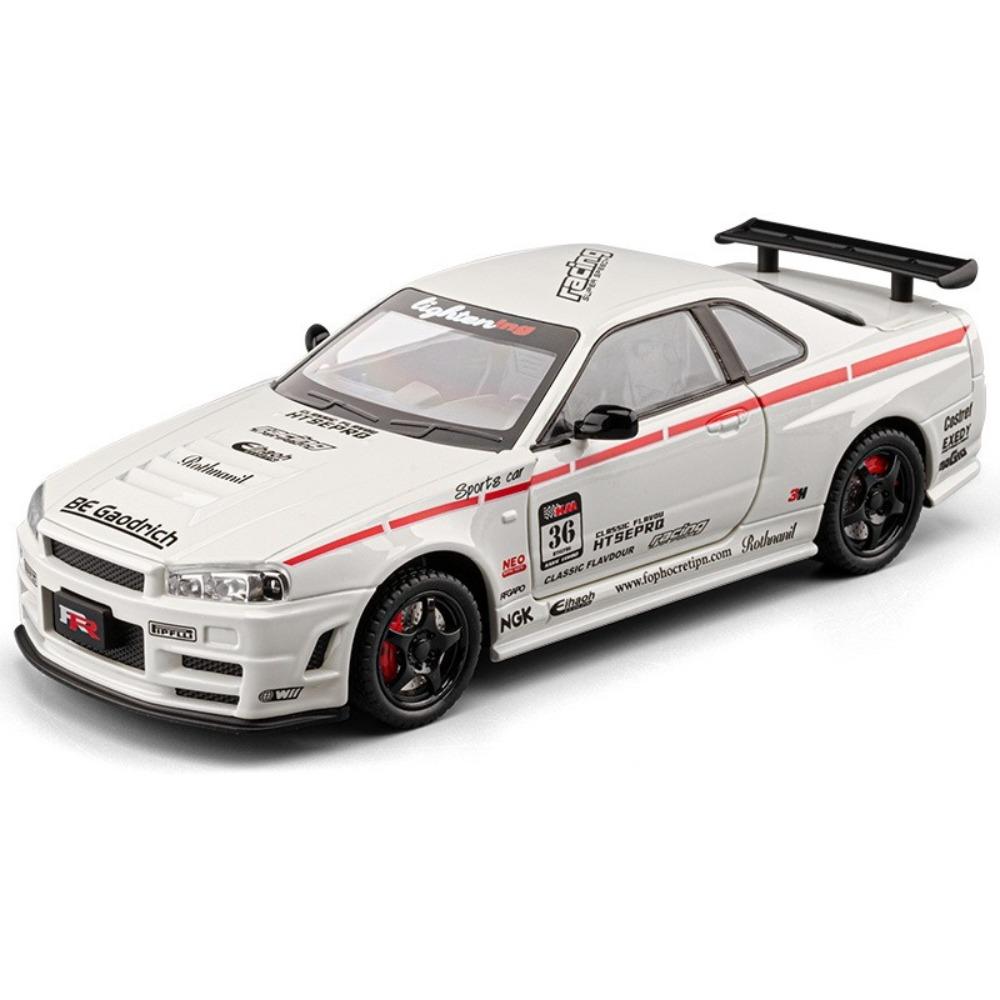 Simulation 1/24 Nissan GTR Alloy Racing Car Model with Sound Light Collection Miniature Voiture Toy Vehicle Children Boy Gift