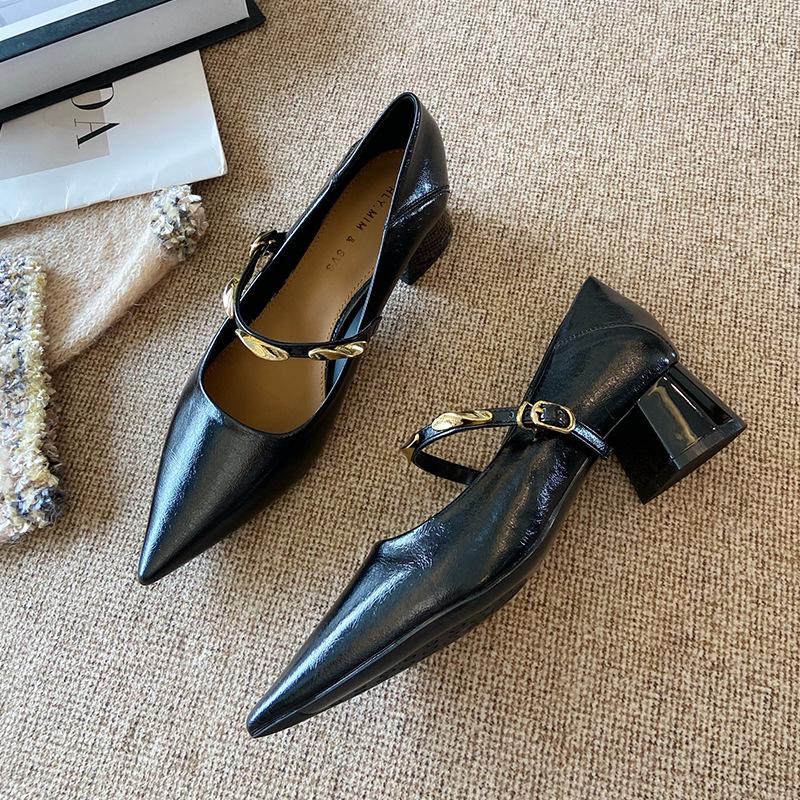 G430-1 Korean version thick heel Mary Jane retro women's 2025 new autumn pointed head shallow mouth retro one-word strap single shoes