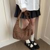 Corduroy, niche largecapacity commuter tote bag women's new fashion shoulder messenger bag
