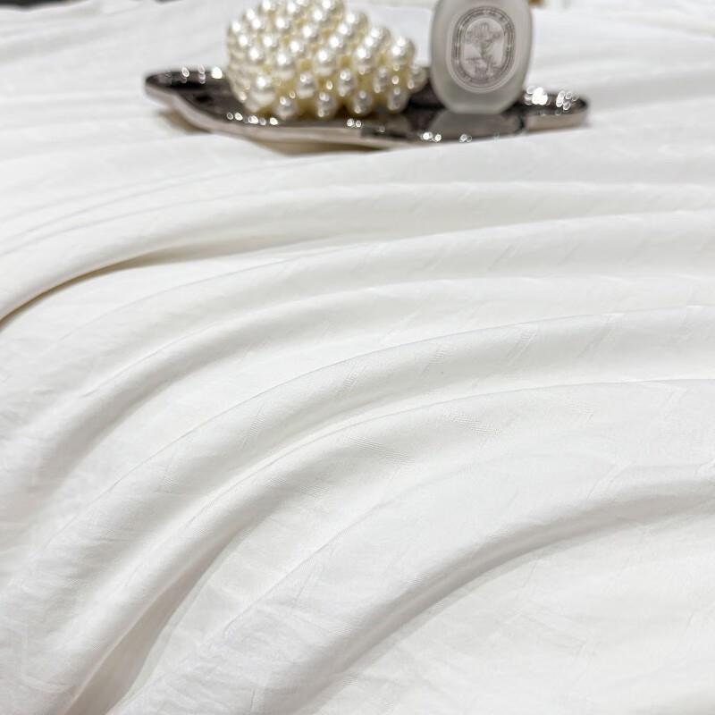 Aotejia Pure Mulberry Silk Quilt