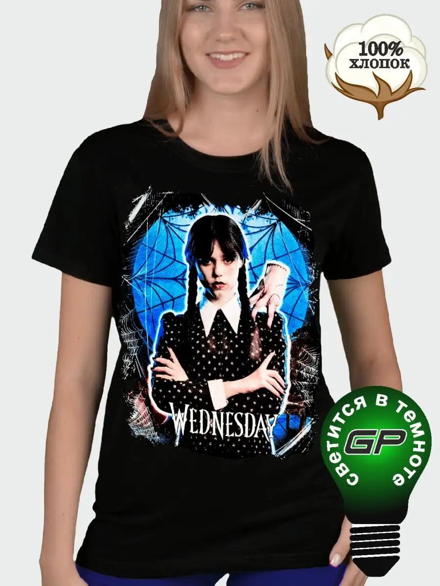 Women’s black printed graphic T‑shirt M