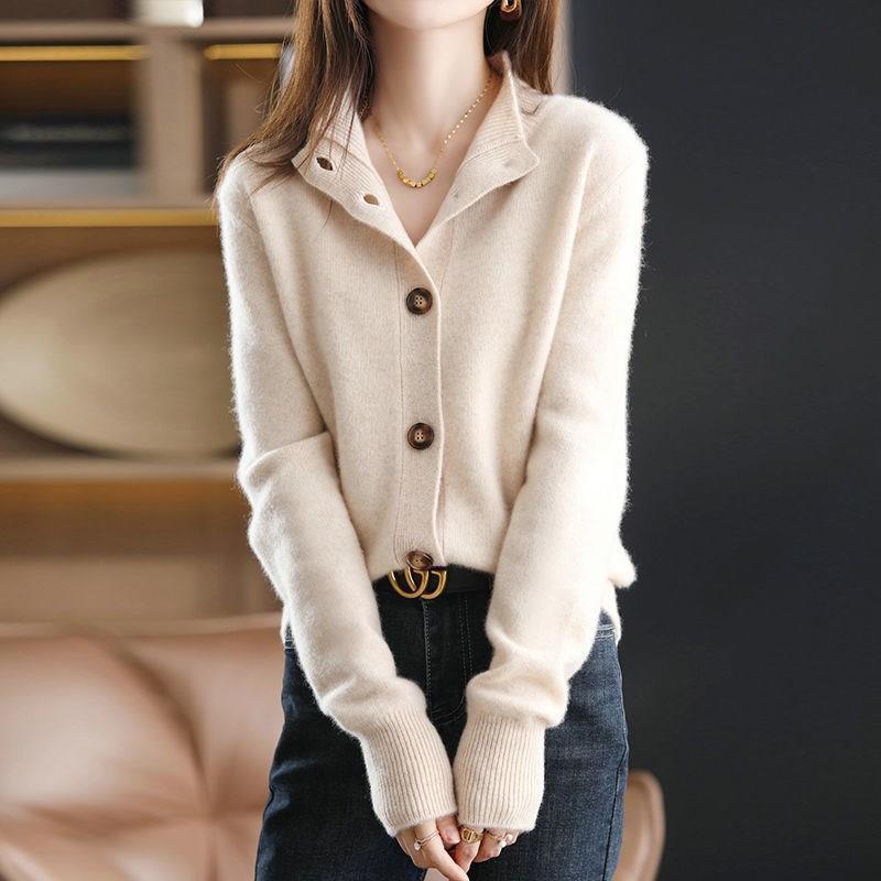 Autumn and Winter Woolen Sweater Women's Self-Cultivation Half High Neck Cardigan Warm Knitted Sweater Women