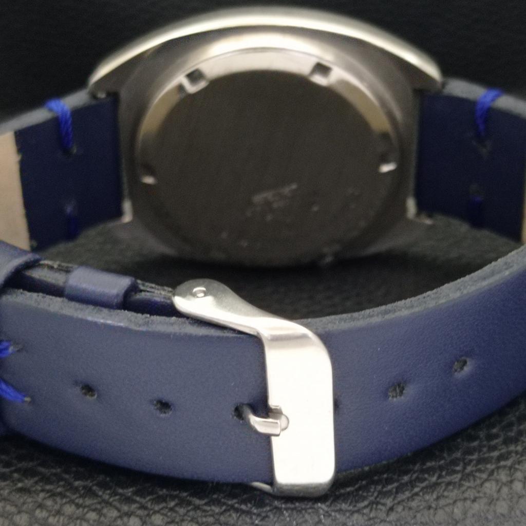 AUTOMATIC 7009A VINTAGE SEIKO 5 JAPAN MENS BLUE COLOR DIAL WATCH A701450-5 R206b-a701450