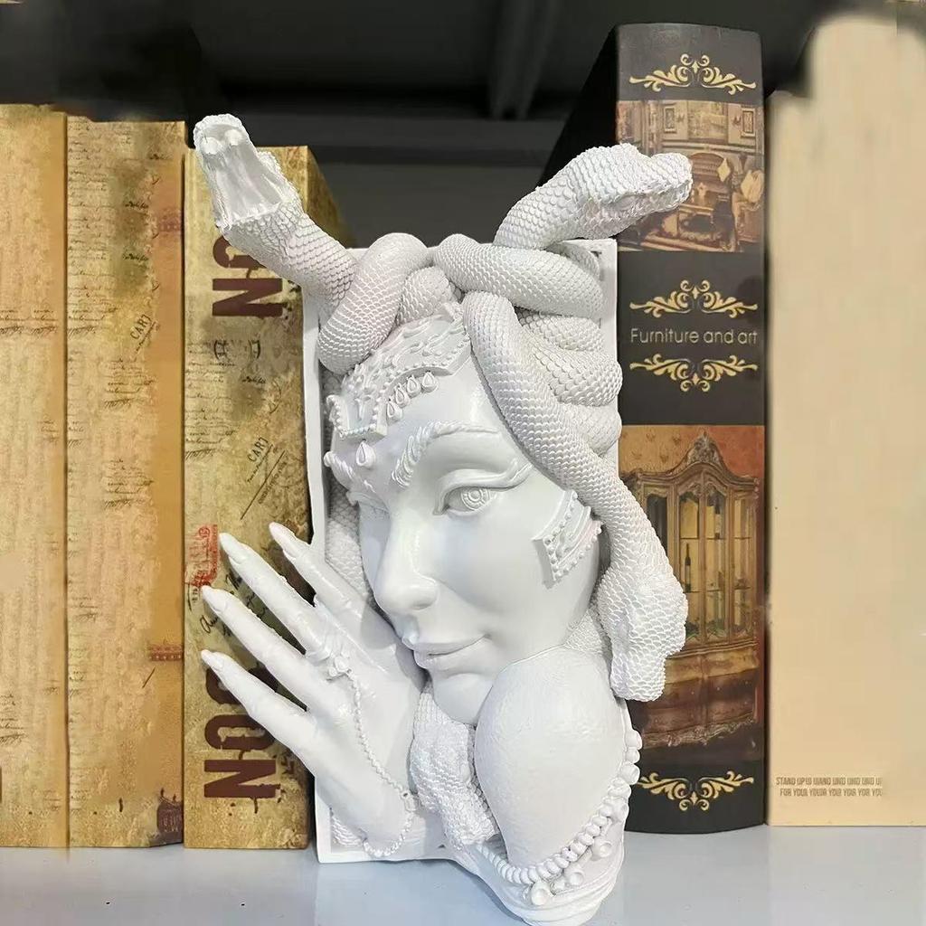 Medusa Fantasy Book Nook Corner Resin Ornament