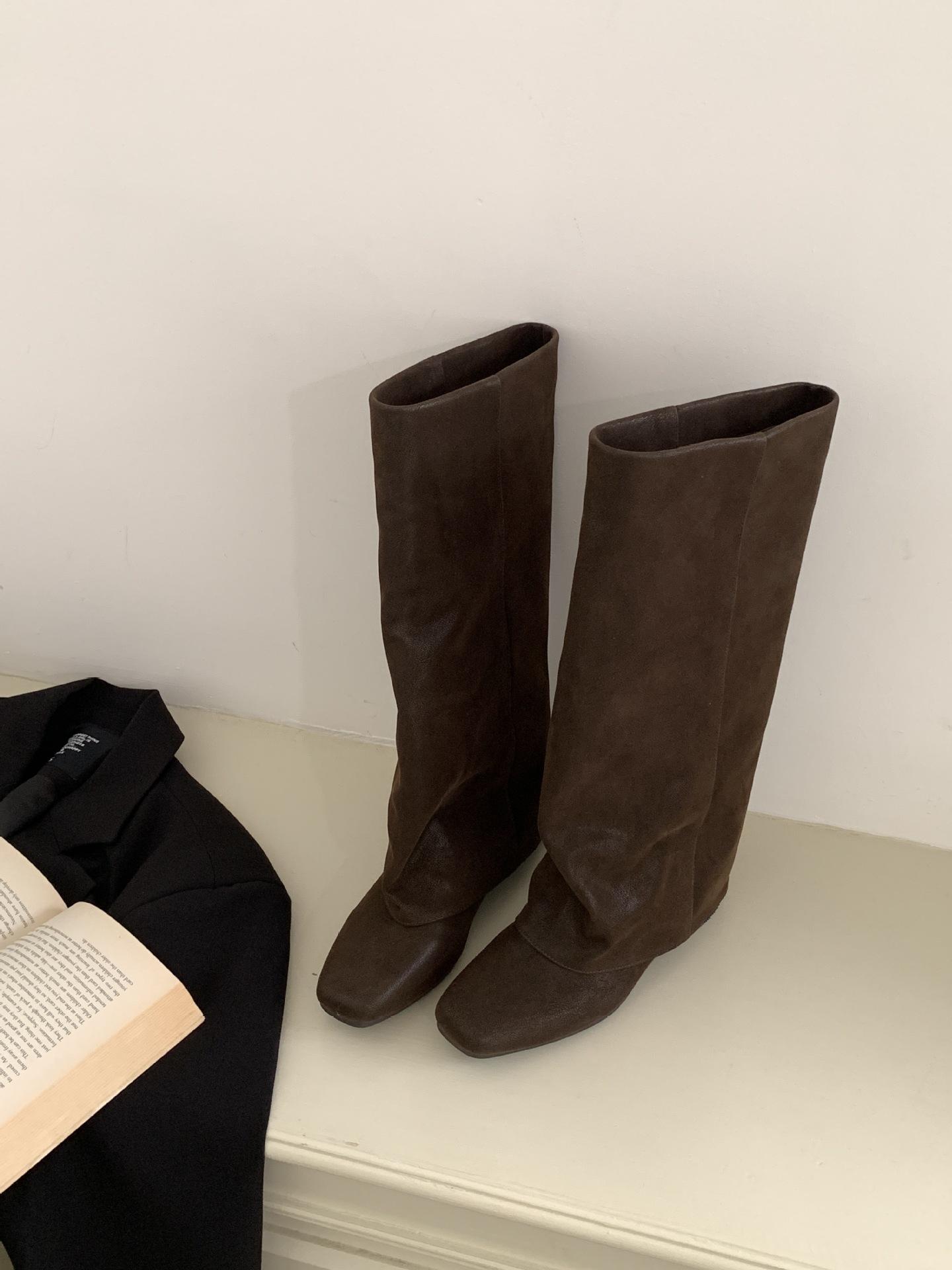 

2025 new thick heel retro tall knight boots women s head stacking boots but knee pant tube boots 39 темно-коричневого кольору