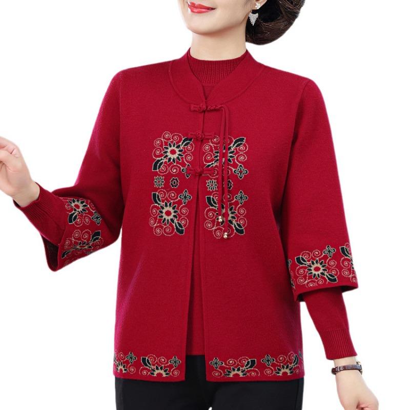 Mom's autumn clothes new knitted sweater jacket two-piece set women's middle-aged old sister-in-law wedding banquet fashion set