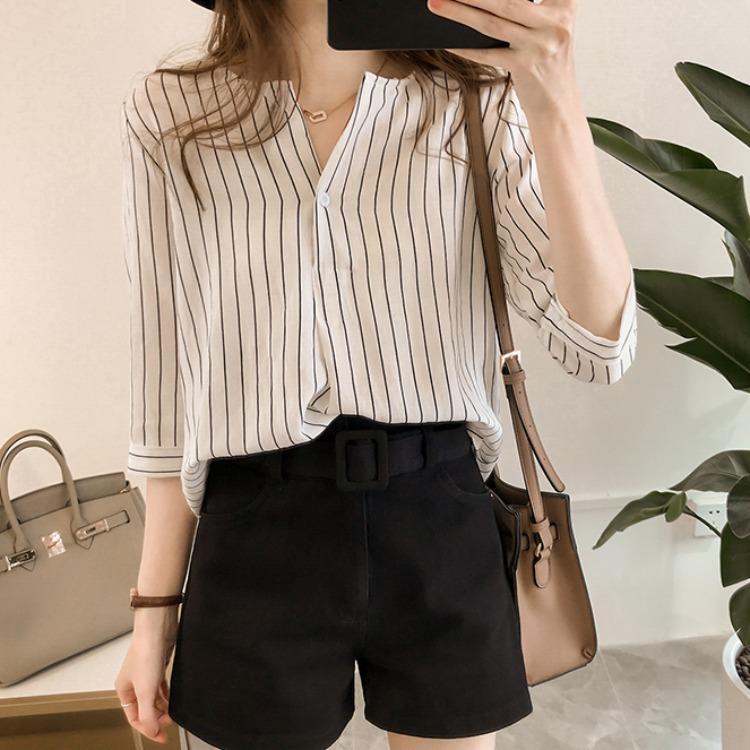 1116 summer new Korean version fashion large size round neck striped shirt women's seven-quarter sleeve top loose casual shirt